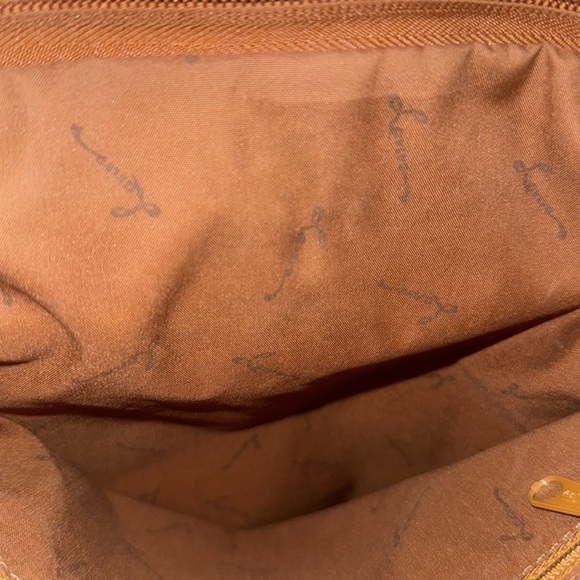 Lavive Made In Colombia Brown Leather Shoulder Bag - Picture 9 of 9